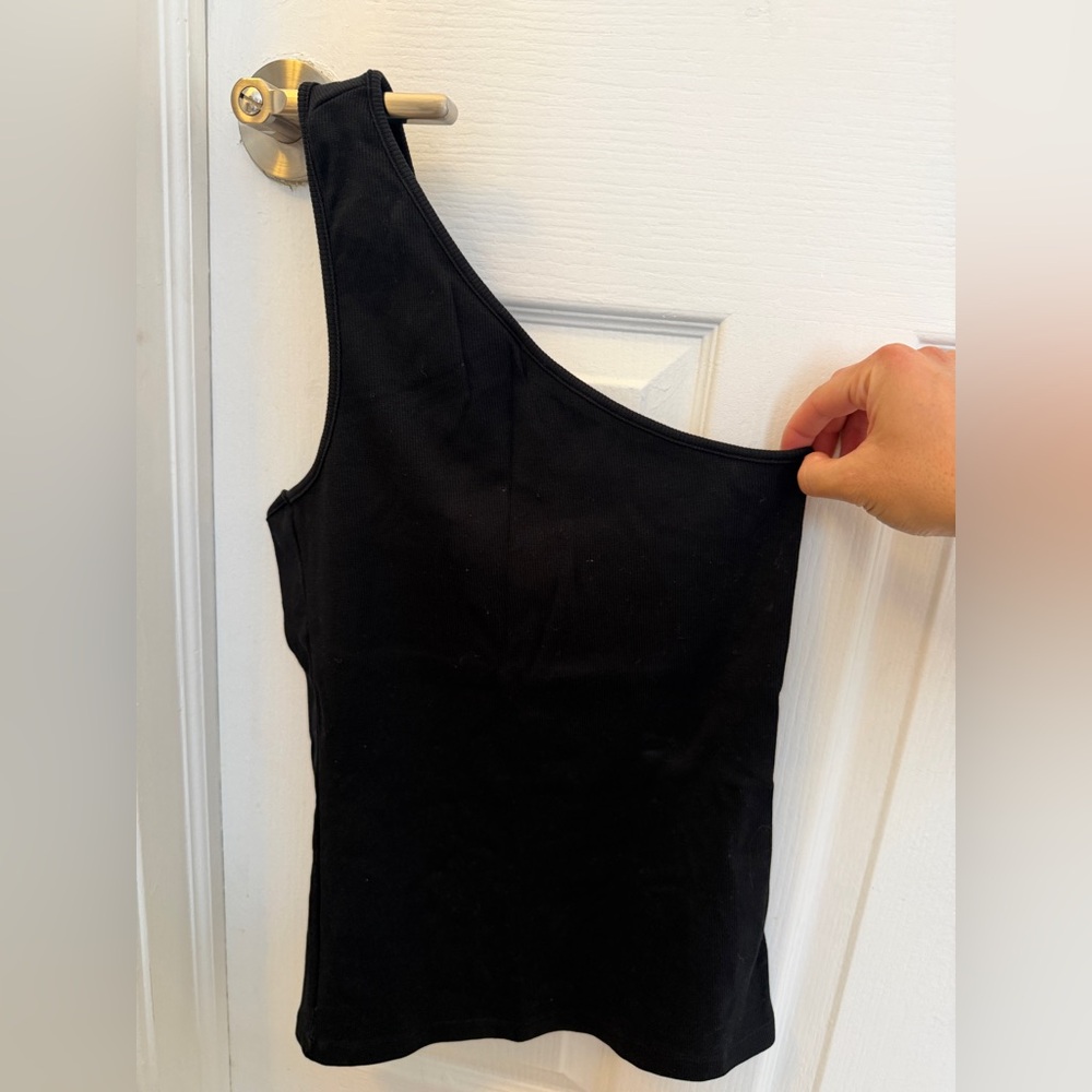 ALOHAS Elegant Black Top